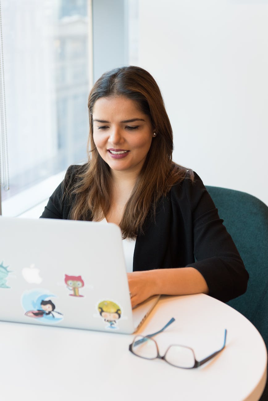 Photo by Christina Morillo on <a href="https://www.pexels.com/photo/photography-of-a-woman-using-laptop-1181292/" rel="nofollow">Pexels.com</a>